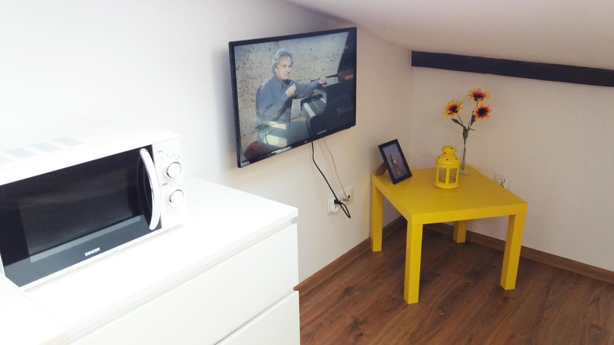 Nice Attic Studio Close To Old Town Air Conditioning - Klimatyzacja Krakow Luaran gambar